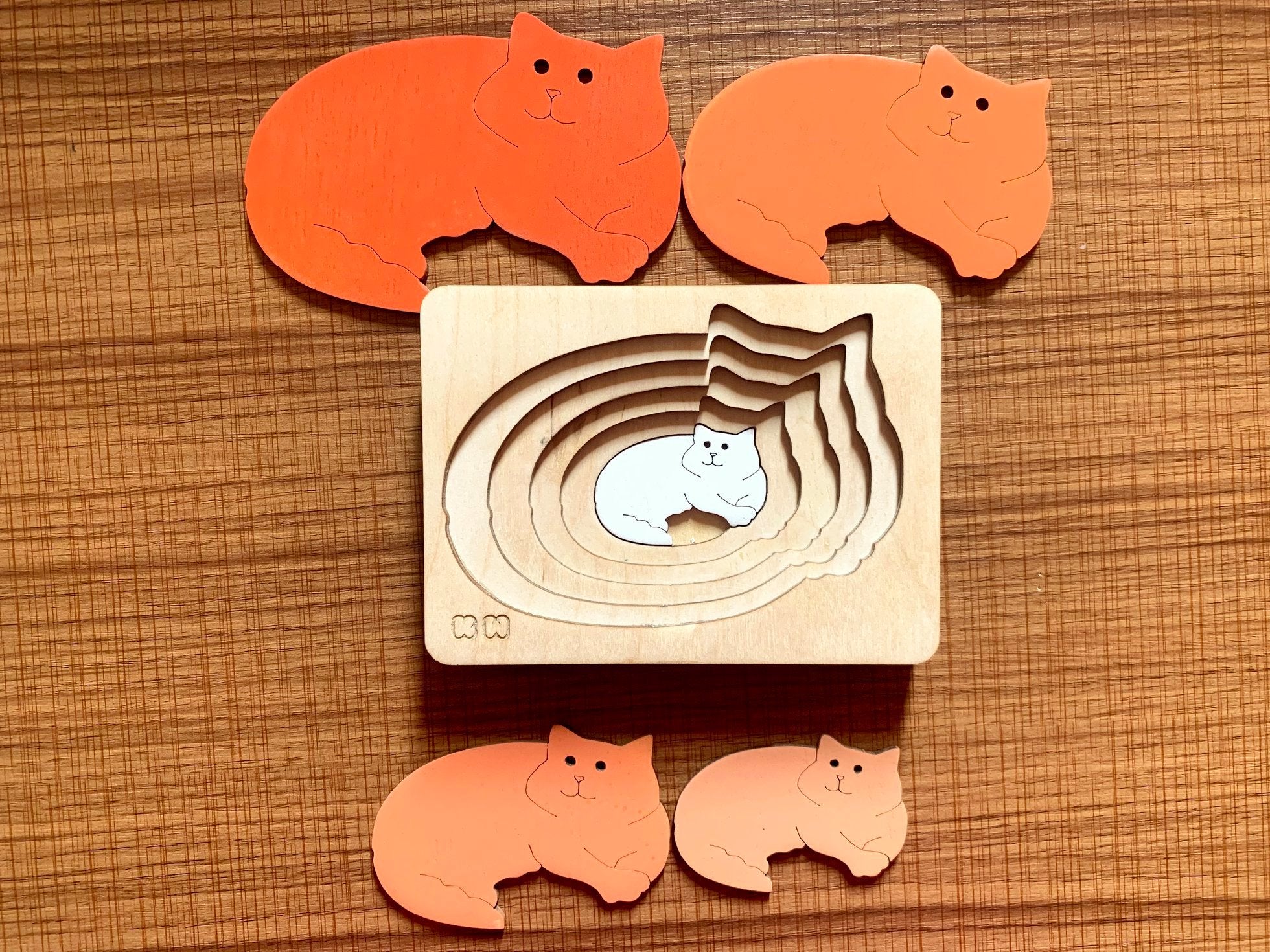 Cat Multi-Layer Puzzle - قطة بازل متعدد الطبقات
