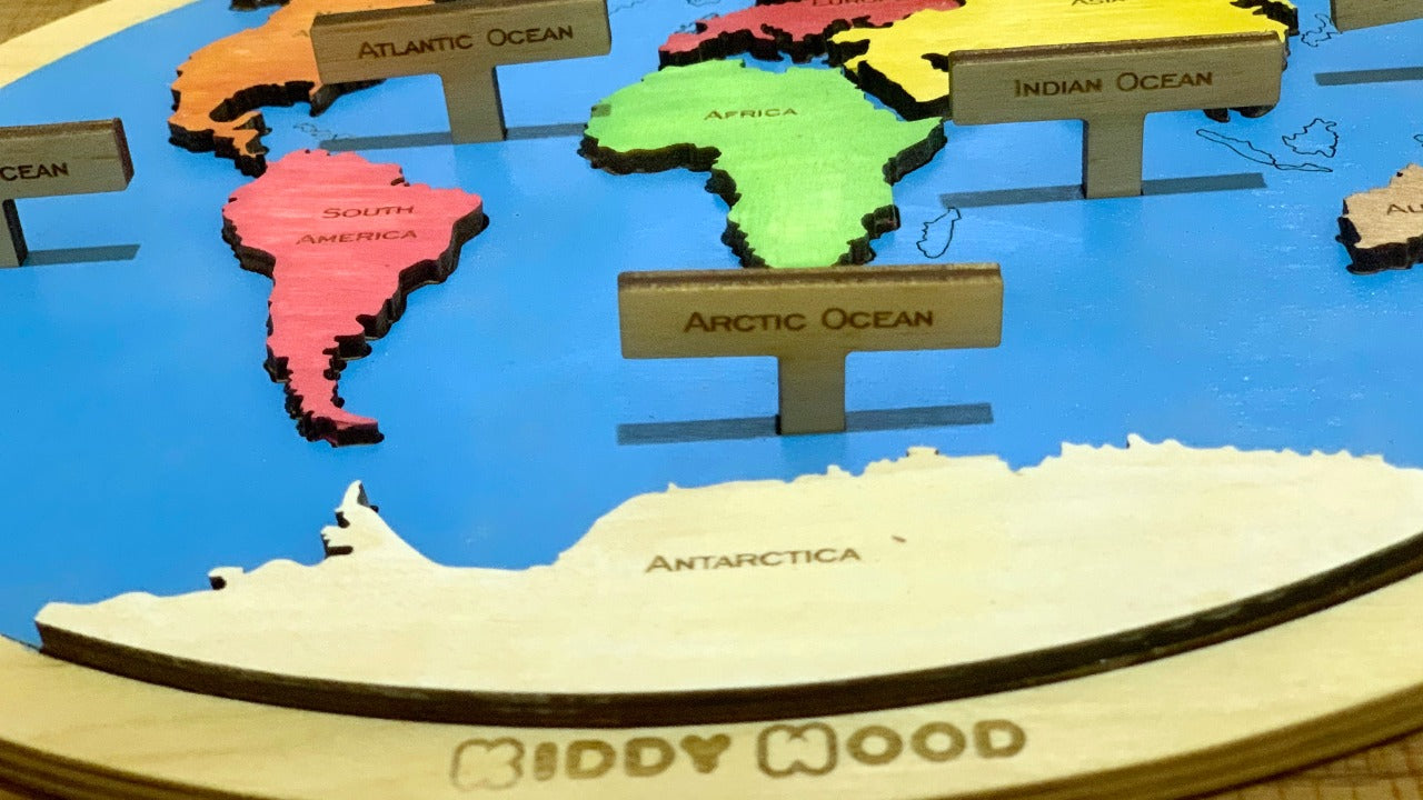 Wooden World Map Puzzle - بازل خريطة العالم الخشبية
